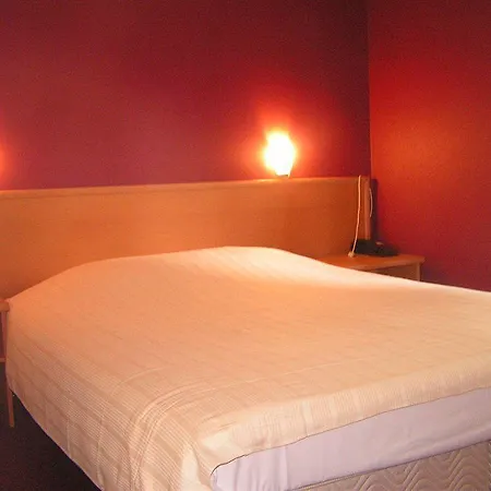 Cube Hostel