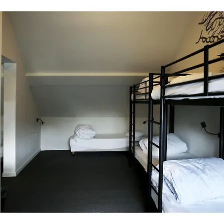 Cube Hostel