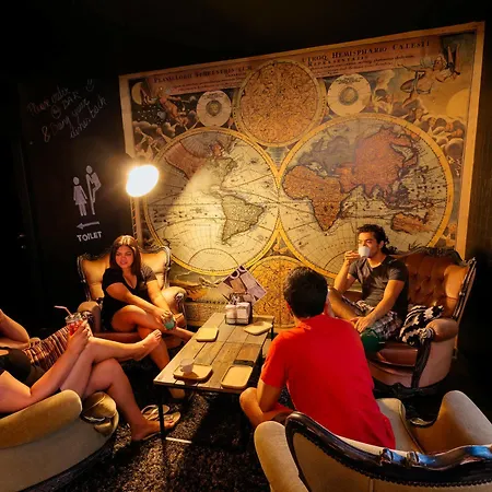 Hostel Cube